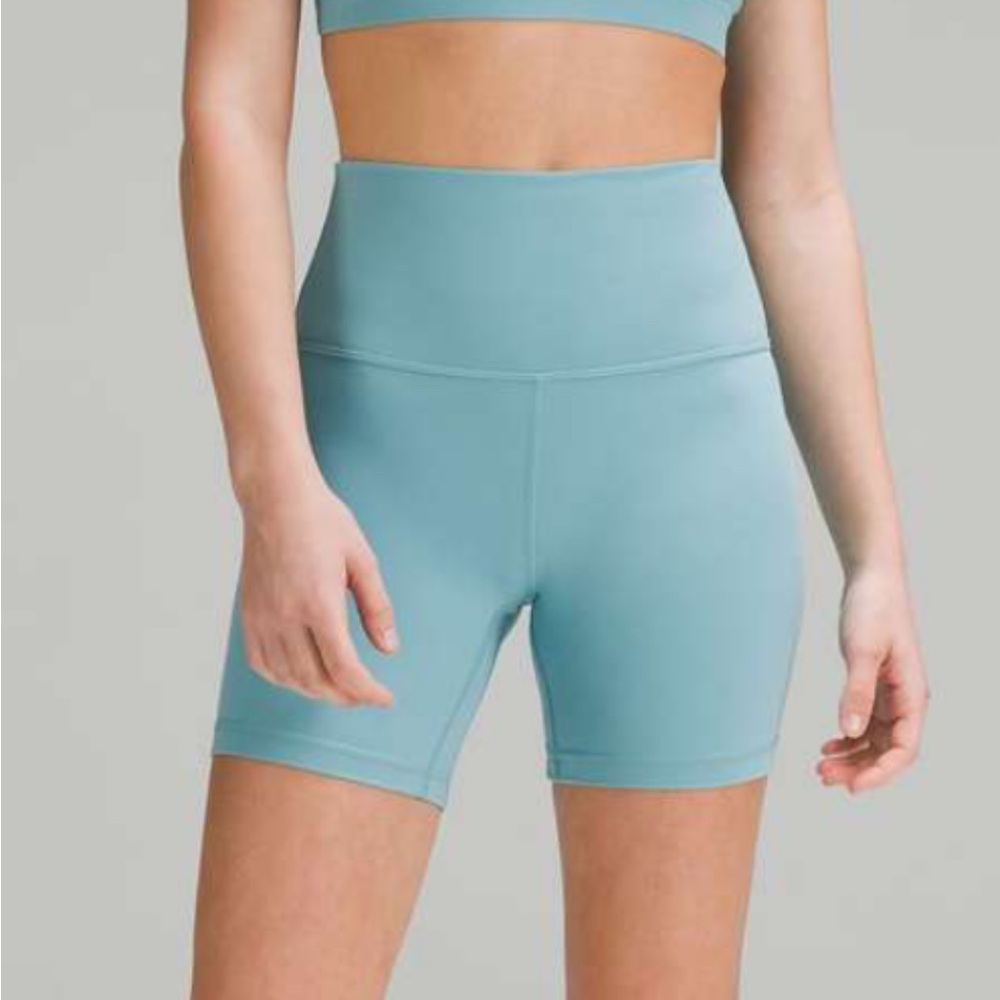 Lululemon Athletica 
Color - Tidal teal
Great condition
6” short align